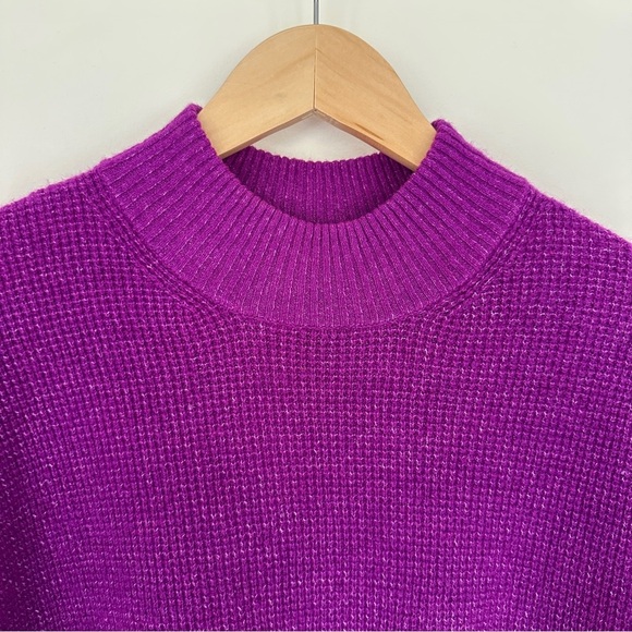 GAP | Mock Neck Waffle Knit Long Sleeve Pullover Sweater - Picture 4 of 5